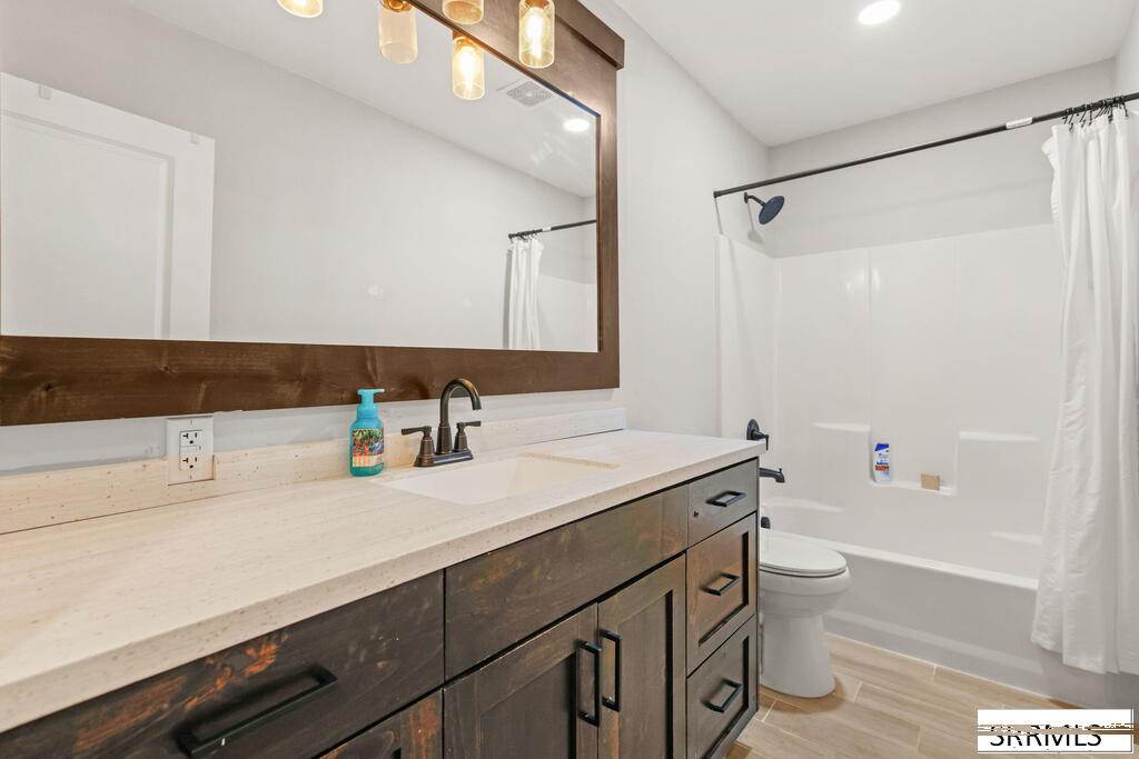 3819 E 420 N Property Photo 31