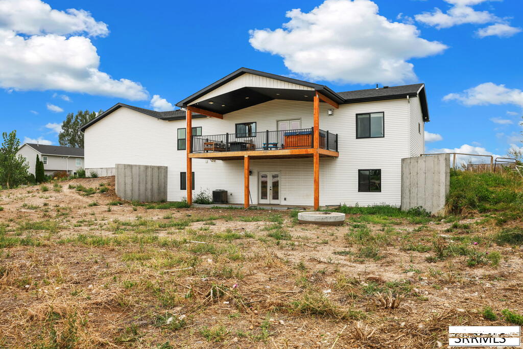 3819 E 420 N Property Photo 48