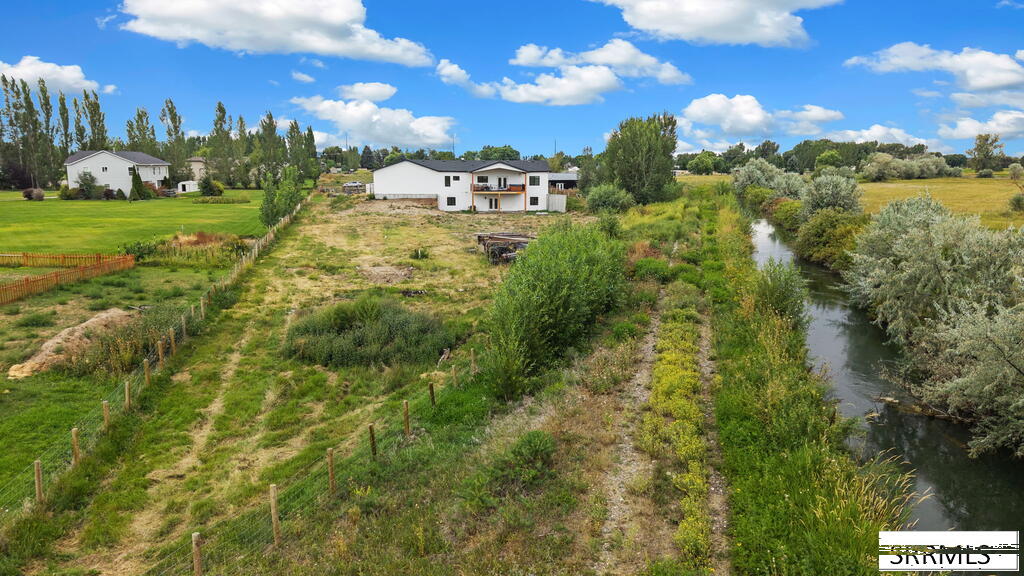 3819 E 420 N Property Photo 53