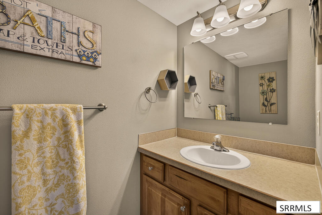 4224 Forest Glen Drive Property Photo 16
