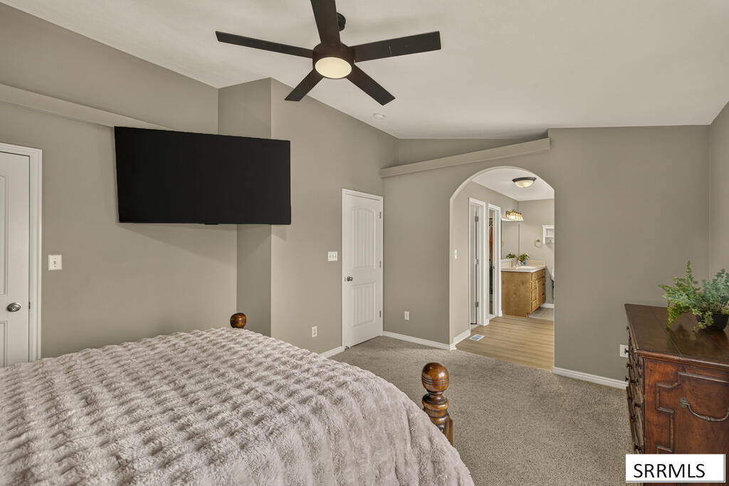 4224 Forest Glen Drive Property Photo 20