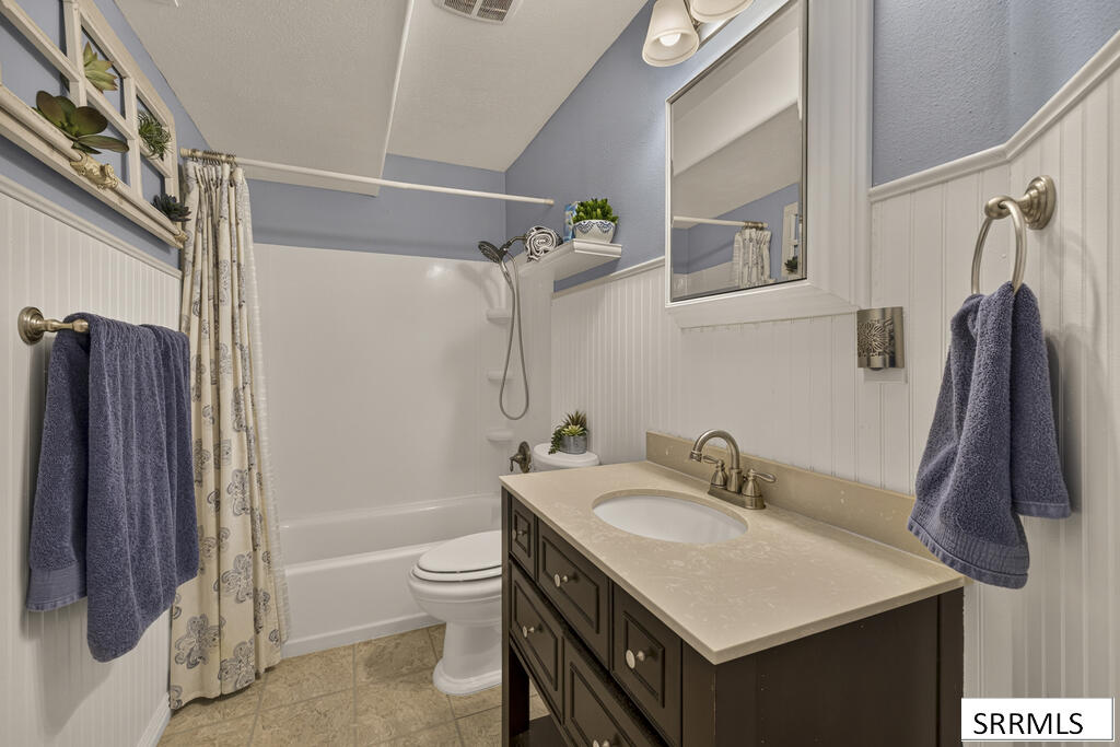 4224 Forest Glen Drive Property Photo 39