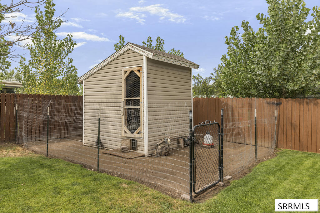4224 Forest Glen Drive Property Photo 48