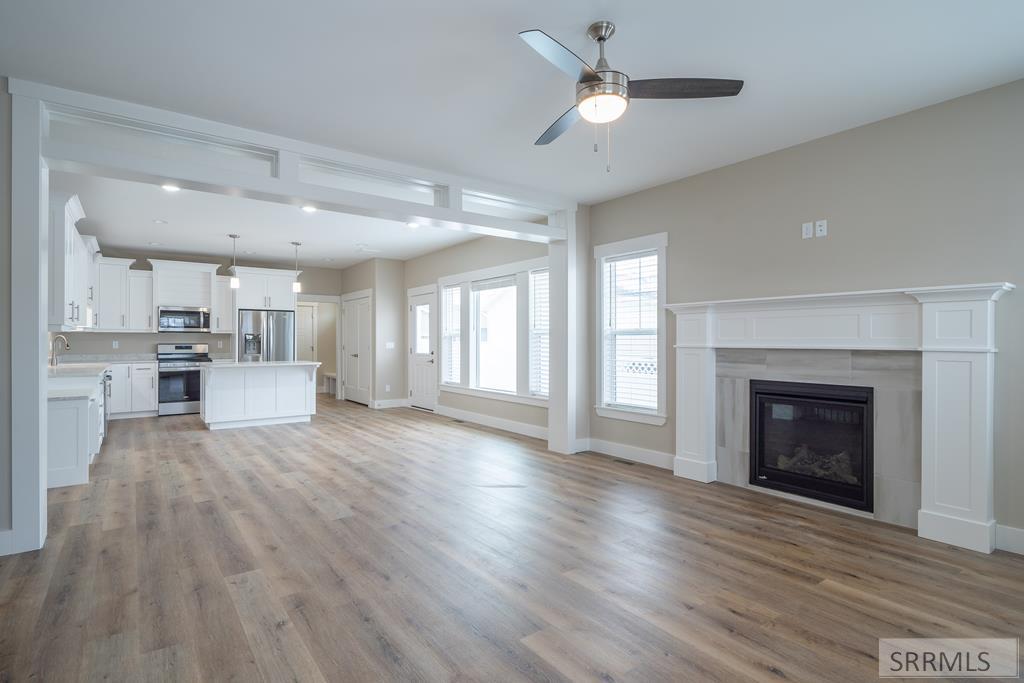 1802 Clarity Lane Property Photo 2