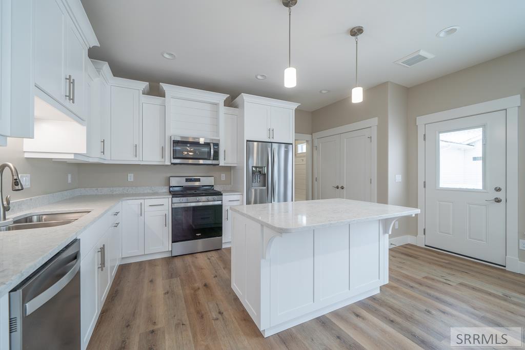 1802 Clarity Lane Property Photo 9