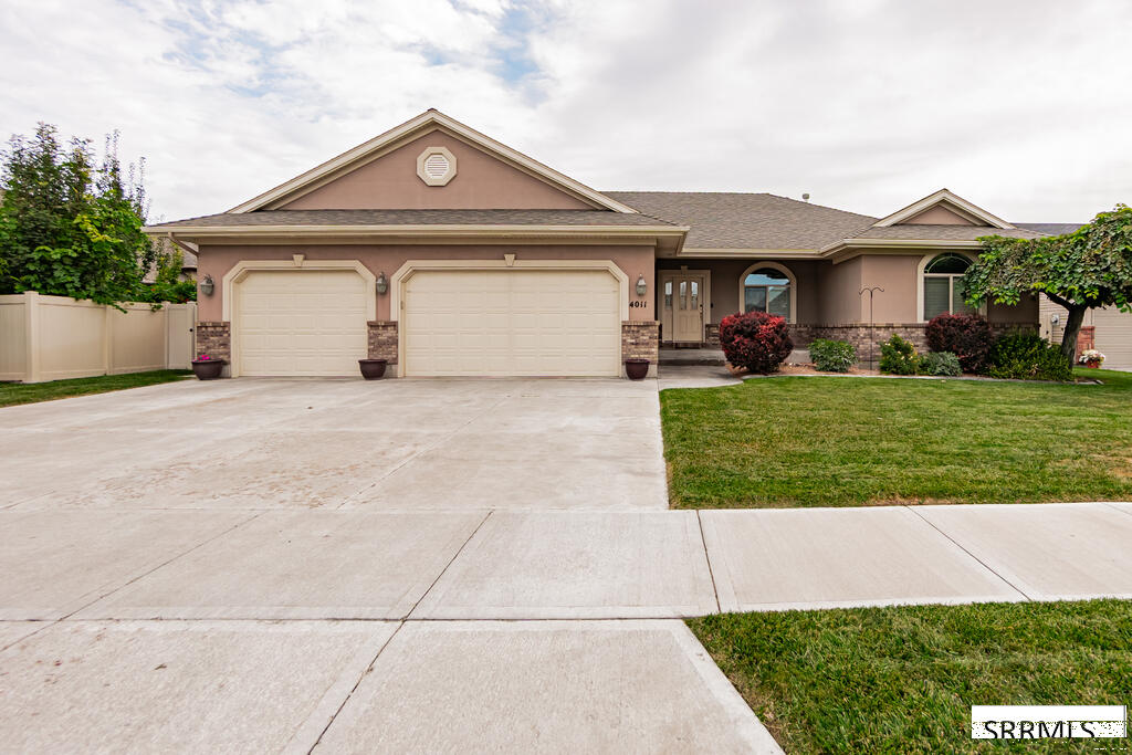 4011 Shadow Mountain Trail Property Photo 1