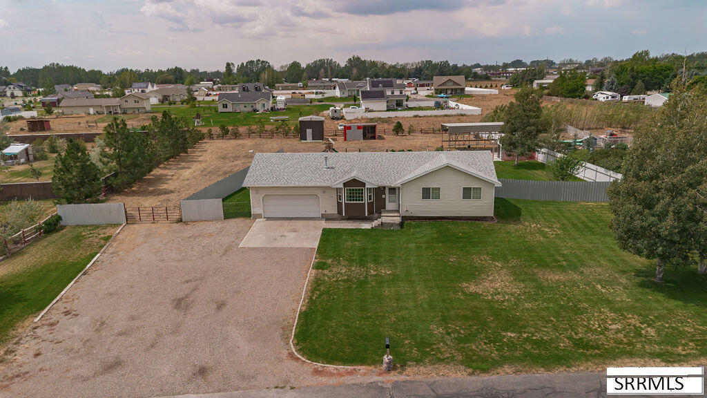 191 N 3990 E Property Photo 5