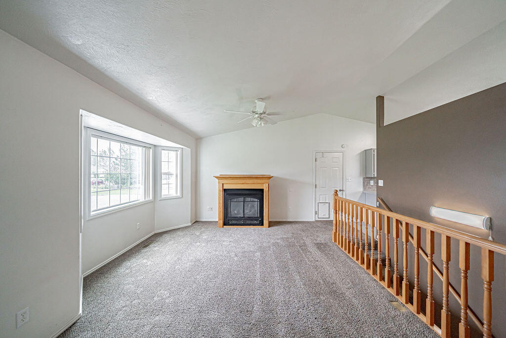 191 N 3990 E Property Photo 8