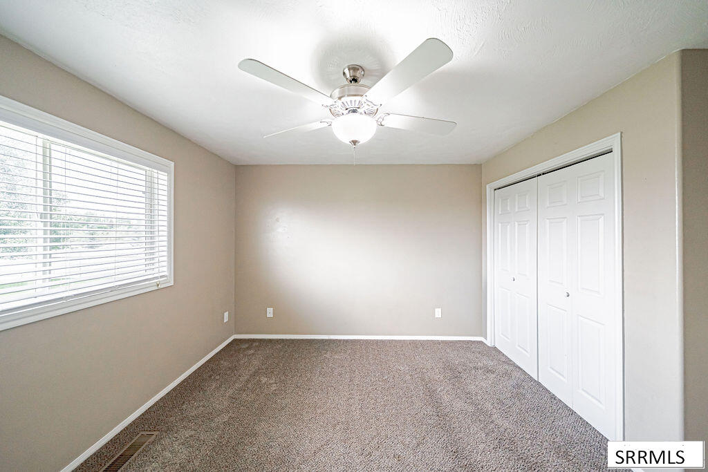 191 N 3990 E Property Photo 22
