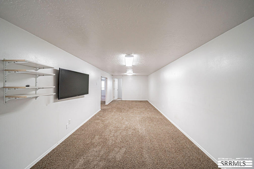 191 N 3990 E Property Photo 35