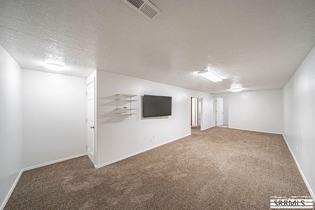 191 N 3990 E Property Photo 36