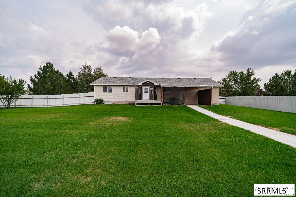191 N 3990 E Property Photo 52