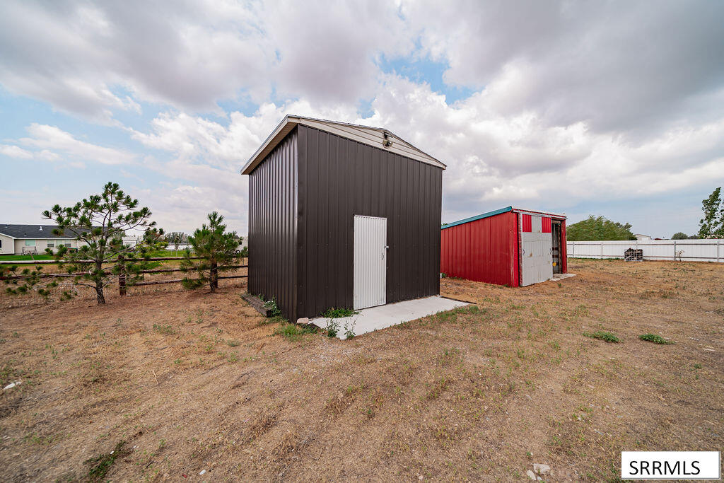 191 N 3990 E Property Photo 71