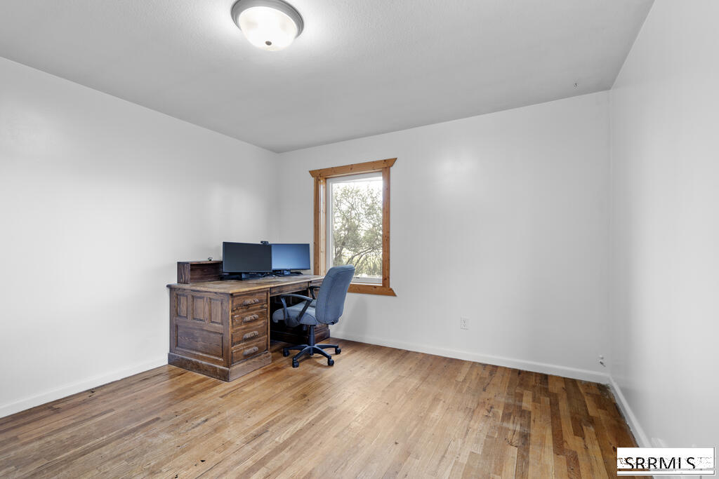 3363 E 81 N Property Photo 17