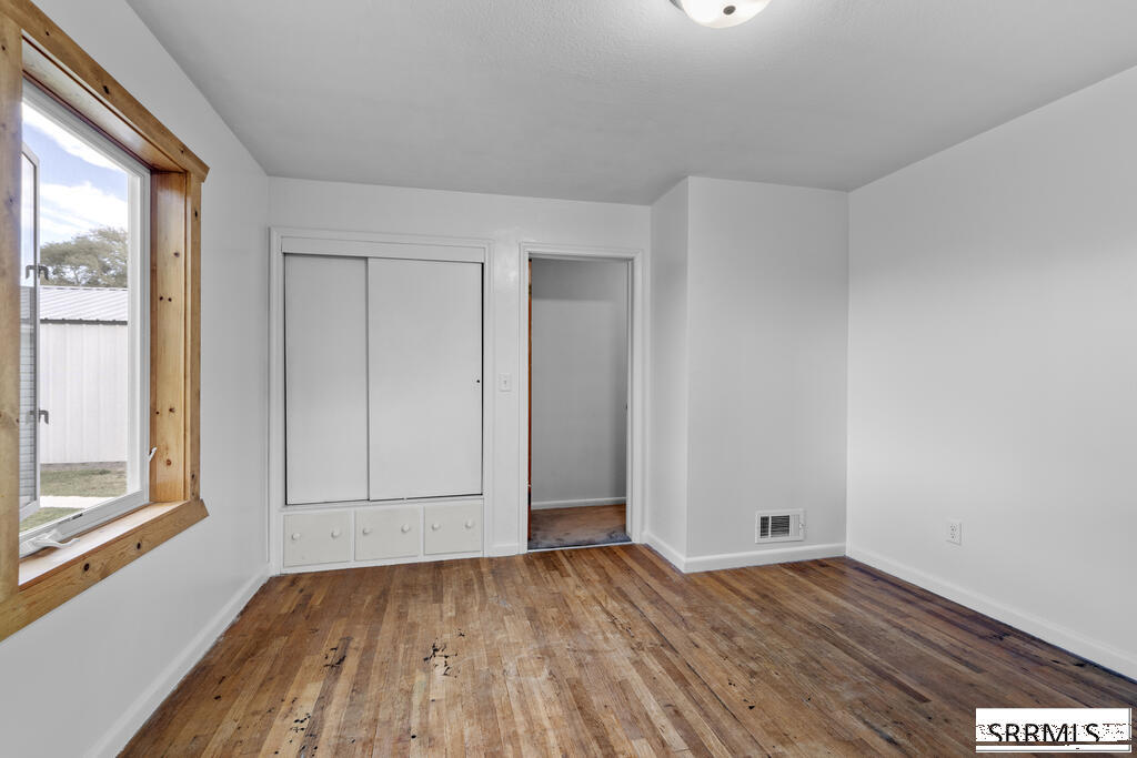 3363 E 81 N Property Photo 18