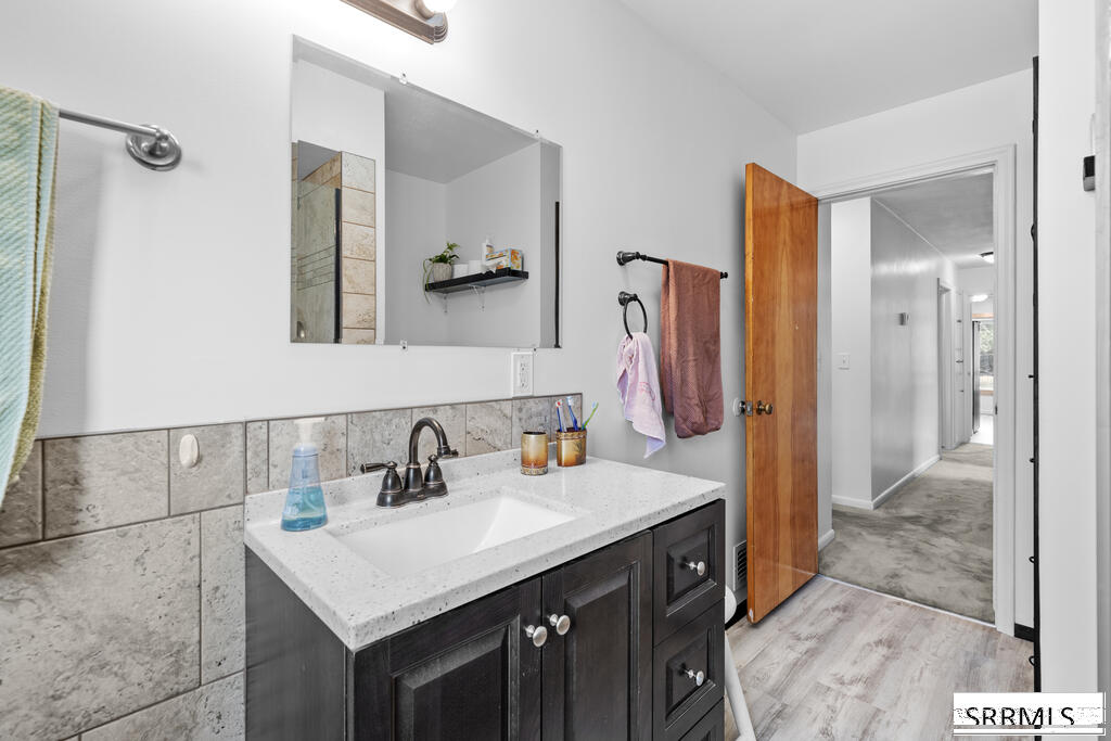 3363 E 81 N Property Photo 23
