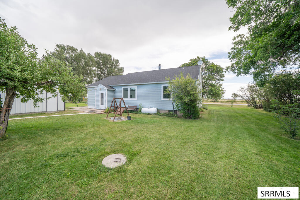 3363 E 81 N Property Photo 33