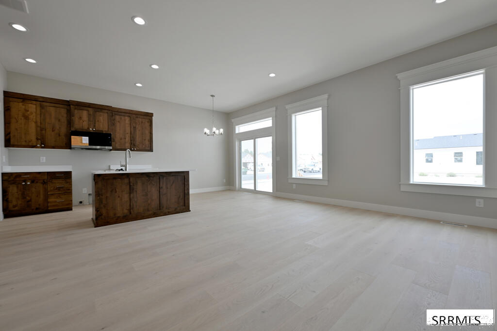3043 Elixir Road Property Photo 2