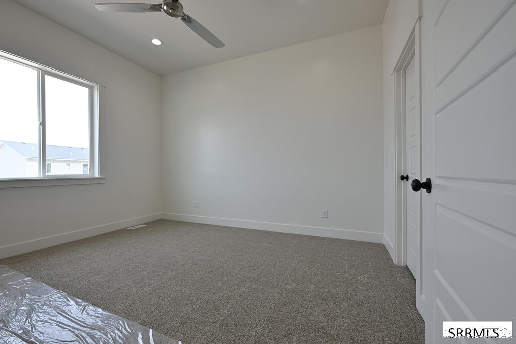 3043 Elixir Road Property Photo 4