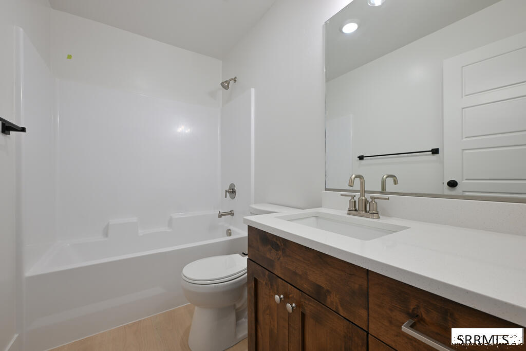3043 Elixir Road Property Photo 10