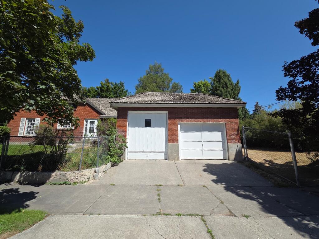 185 S Ridge Avenue Property Photo 3