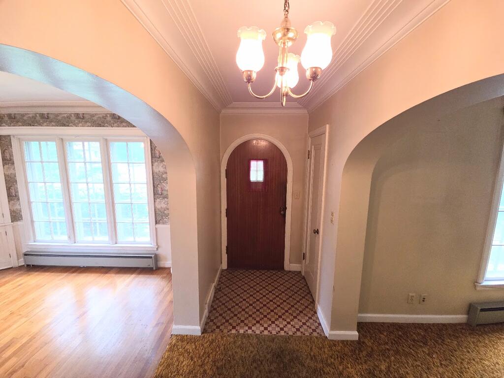 185 S Ridge Avenue Property Photo 8