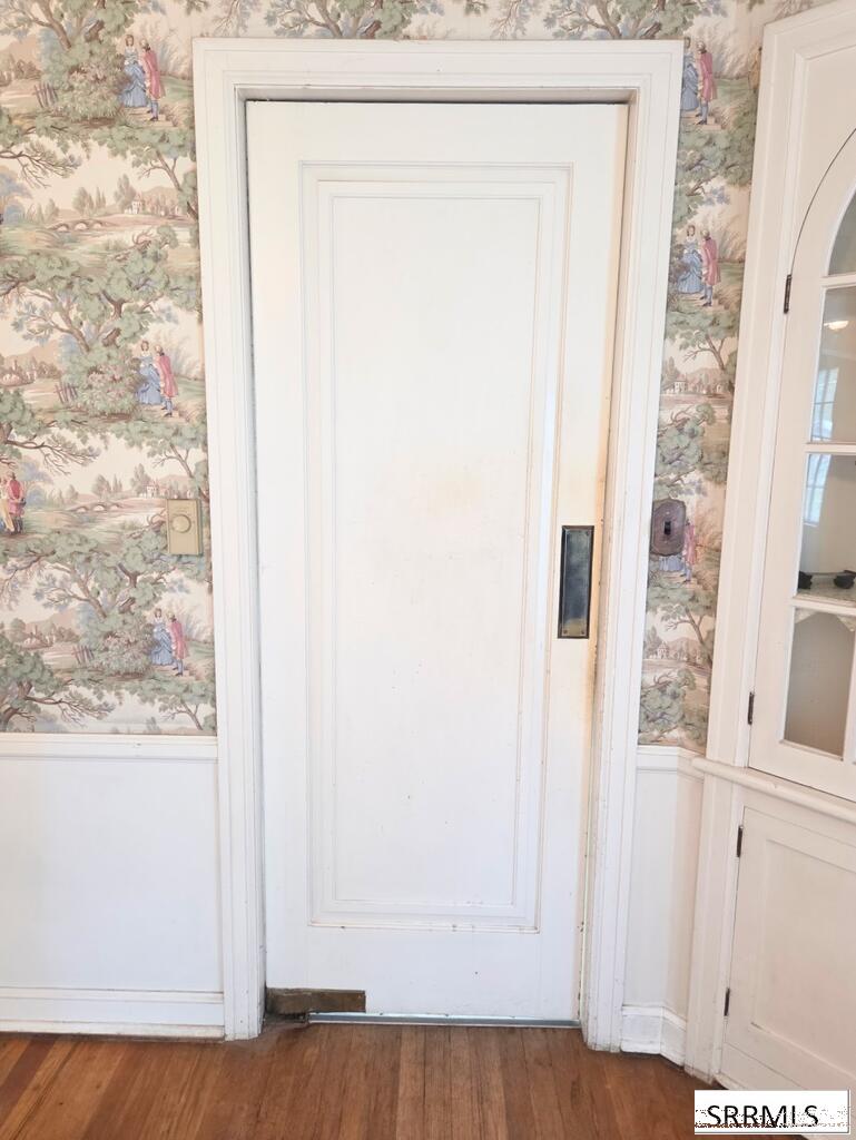 185 S Ridge Avenue Property Photo 13