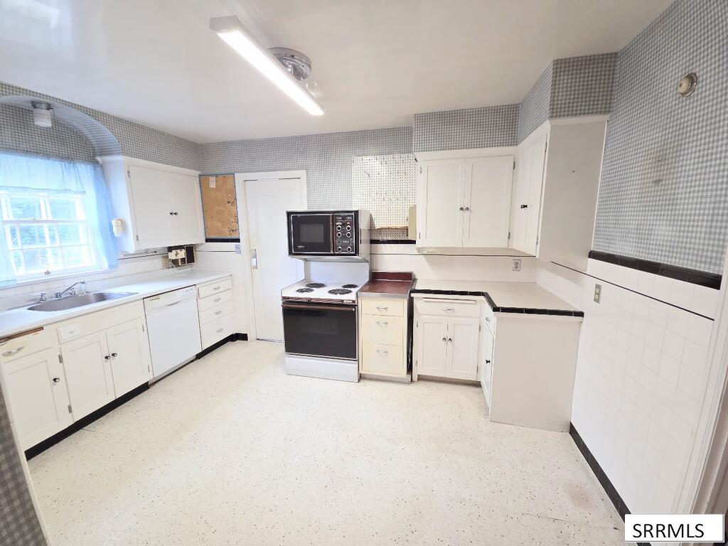 185 S Ridge Avenue Property Photo 17