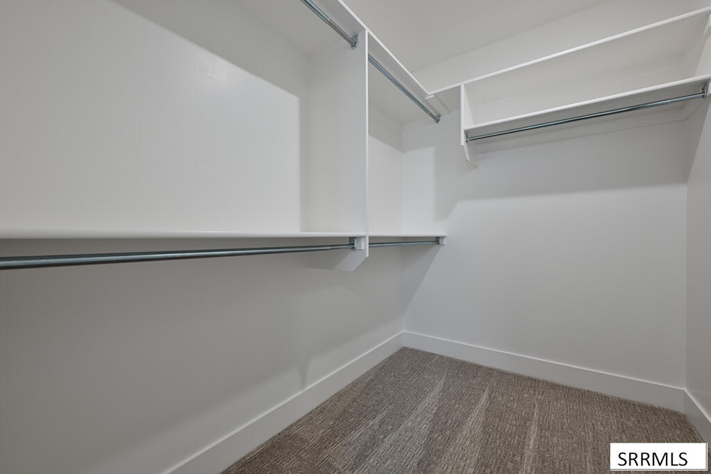 6880 Bronson Drive Property Photo 13