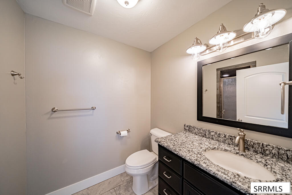 402 S 1100 W Property Photo 35