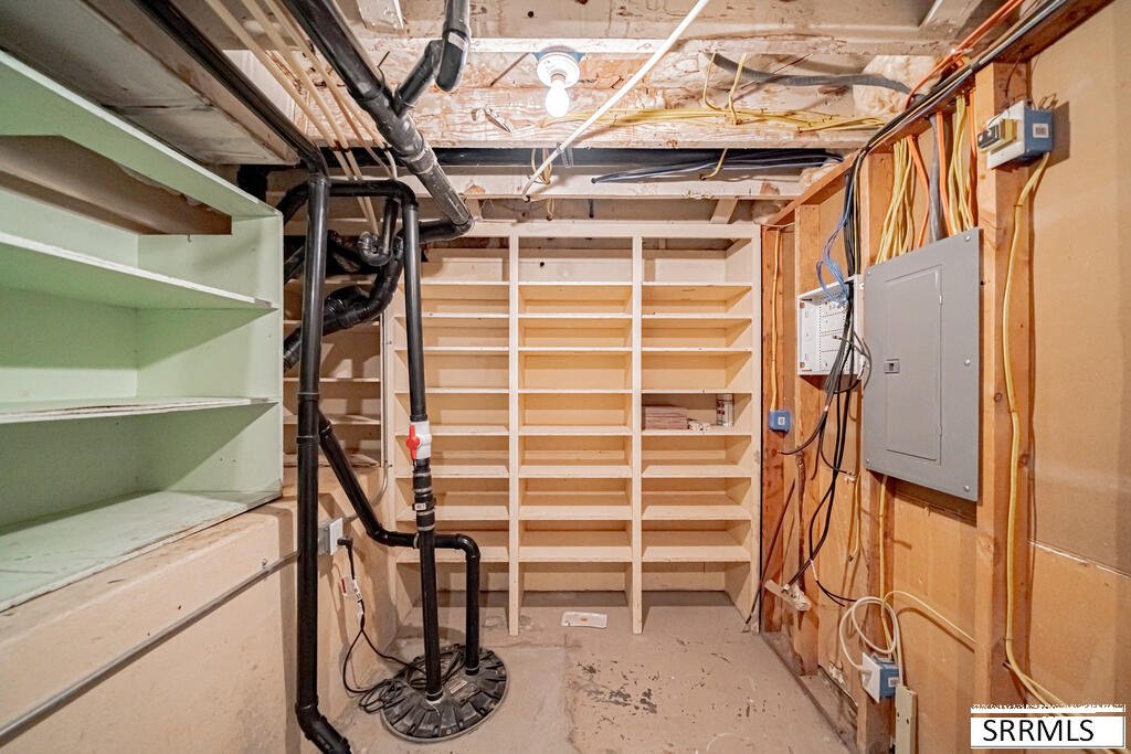 402 S 1100 W Property Photo 60