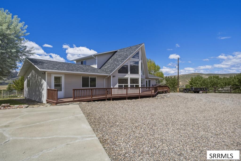 9 Raghorn Road Property Photo 4