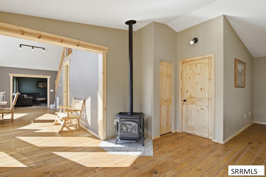 9 Raghorn Road Property Photo 8