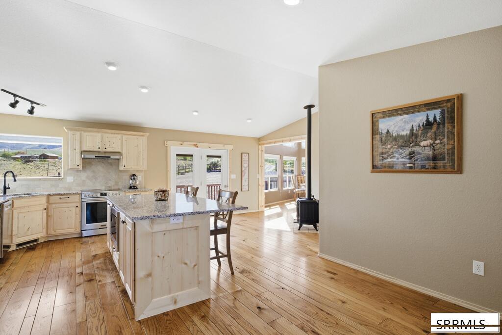 9 Raghorn Road Property Photo 9