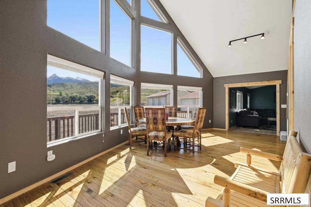 9 Raghorn Road Property Photo 17