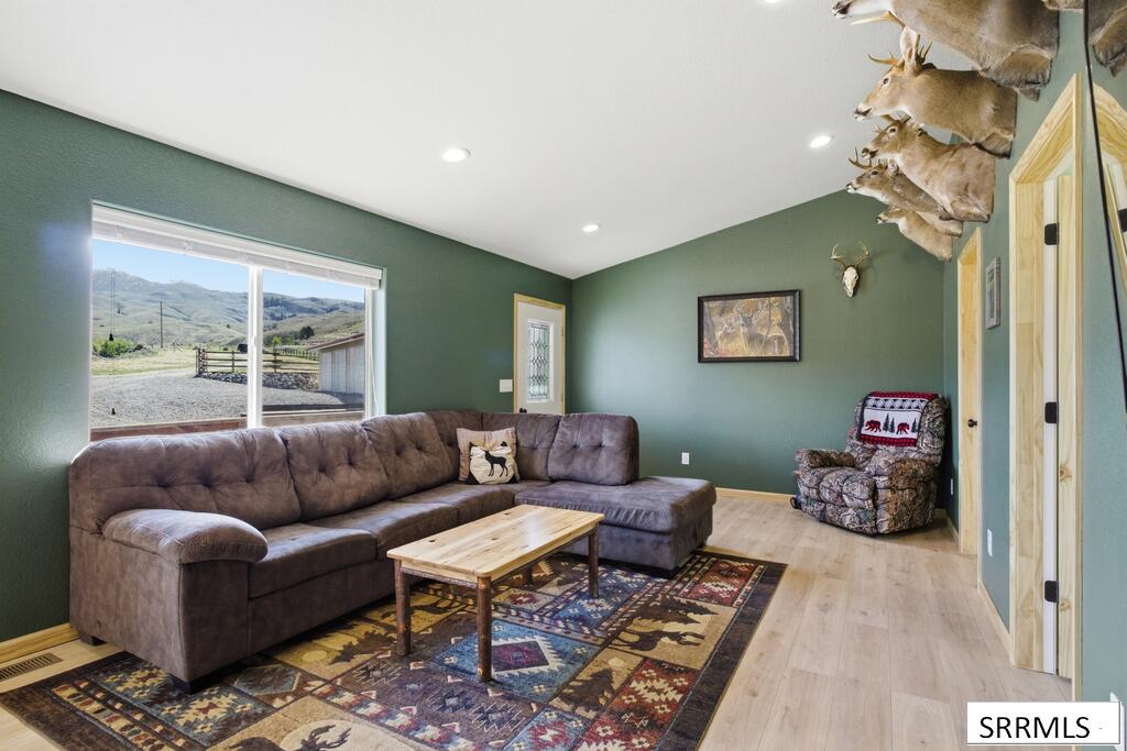 9 Raghorn Road Property Photo 24