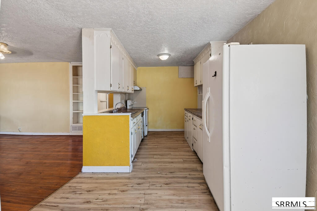 224 E Center Street Property Photo 10