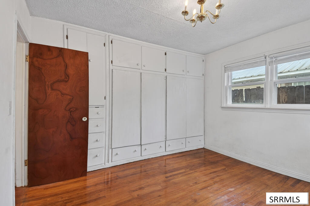 224 E Center Street Property Photo 29