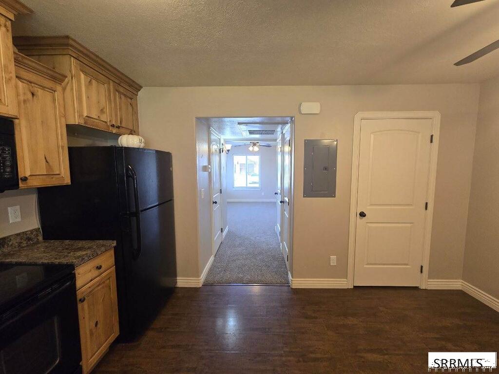 446 W 6th S # 609 Property Photo 10