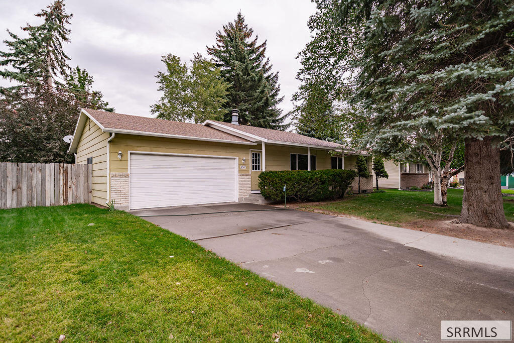 2022 Westbrook Property Photo 2