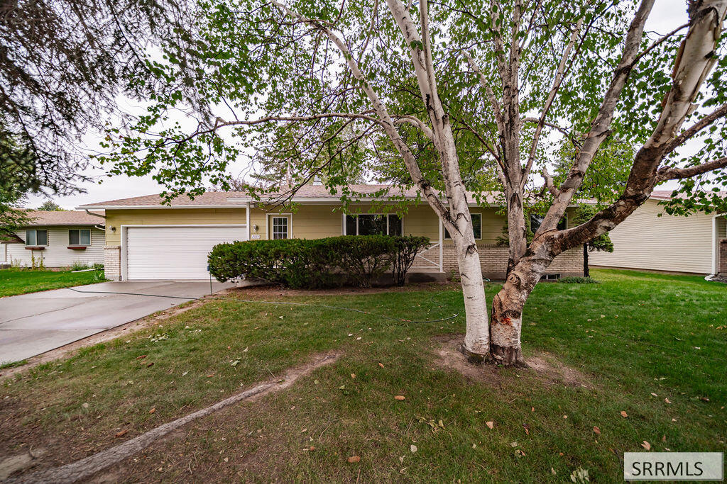 2022 Westbrook Property Photo 3