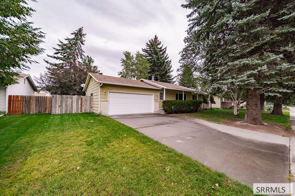 2022 Westbrook Property Photo 5