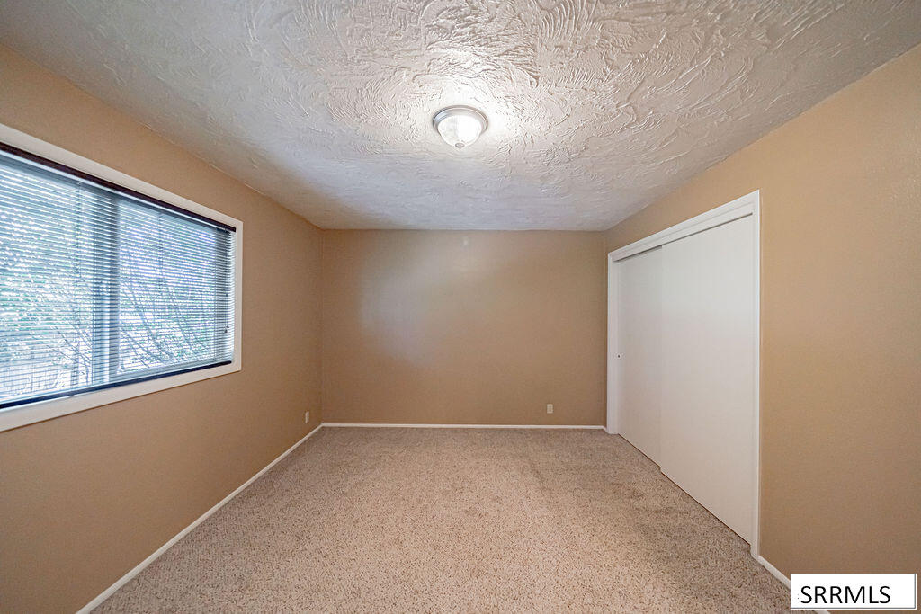 2022 Westbrook Property Photo 18