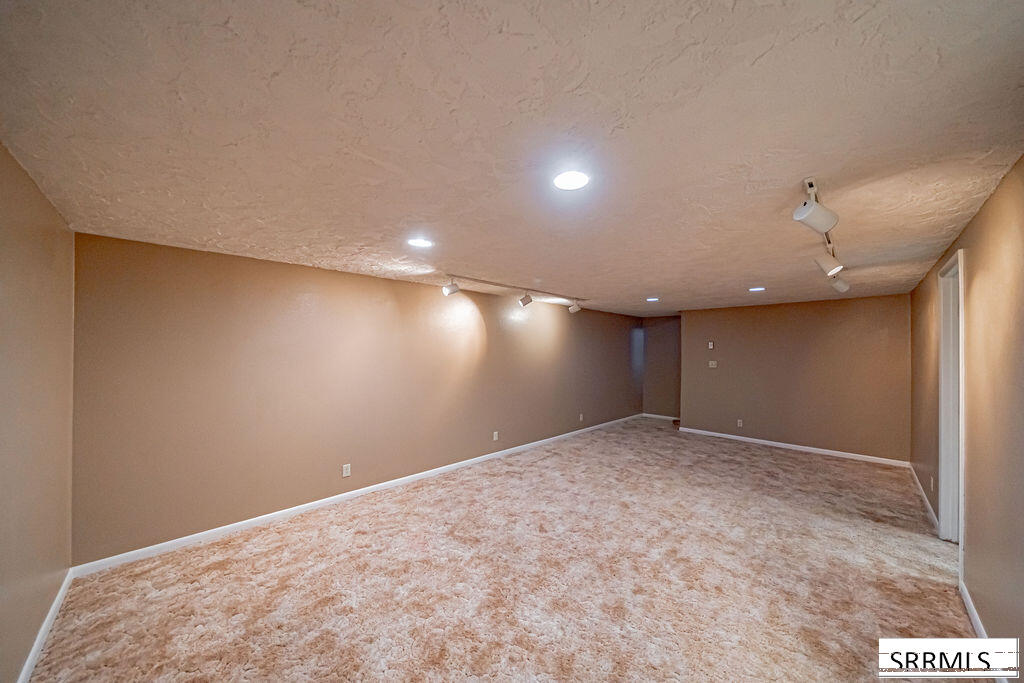 2022 Westbrook Property Photo 24