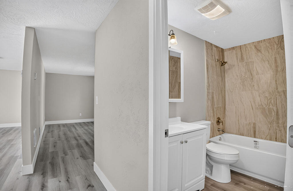 975 Blaine Avenue Property Photo 15