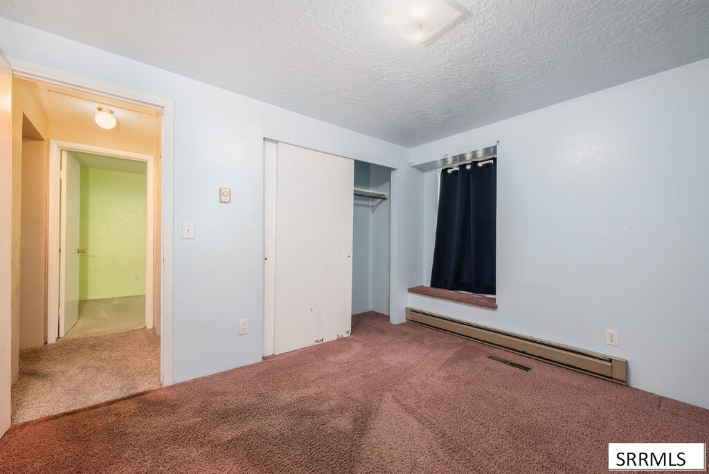 385 Berrett Avenue Property Photo 7