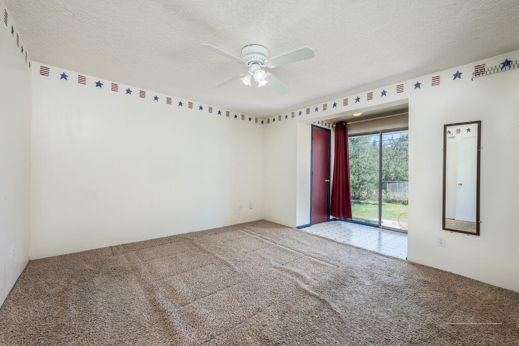 385 Berrett Avenue Property Photo 19