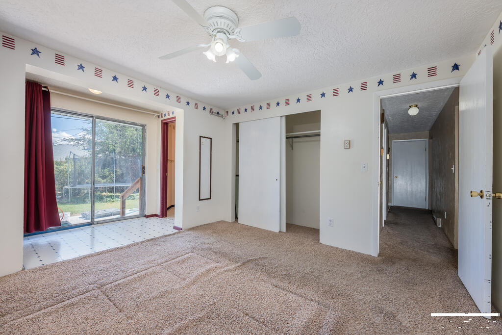 385 Berrett Avenue Property Photo 29