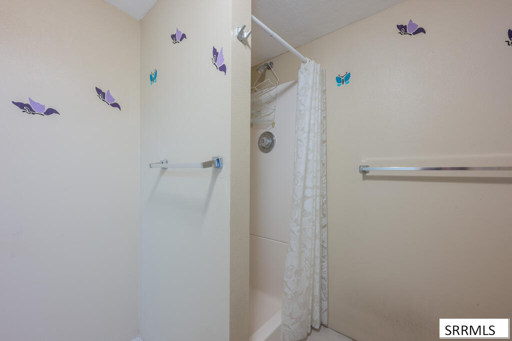 385 Berrett Avenue Property Photo 50