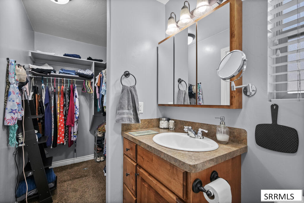 4103 Mathews Drive Property Photo 15